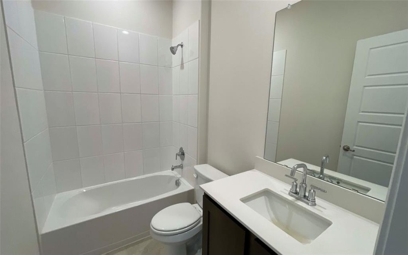 648 Clear Rain Street, Lavon, TX 75166, 4 Bedrooms Bedrooms, ,3 BathroomsBathrooms,Residential,For Sale,648 Clear Rain Street,0,20979343