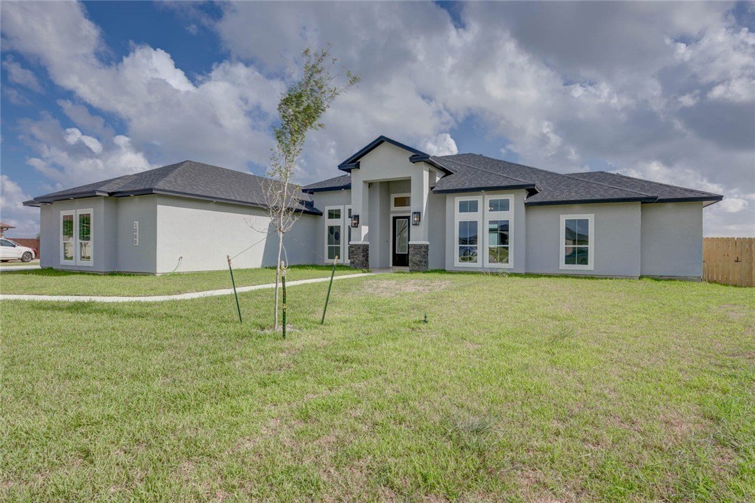 1365 Whitehand Court, Corpus Christi, TX 78415, 5 Bedrooms Bedrooms, ,3 BathroomsBathrooms,Residential,For Sale,1365 Whitehand Court,457689