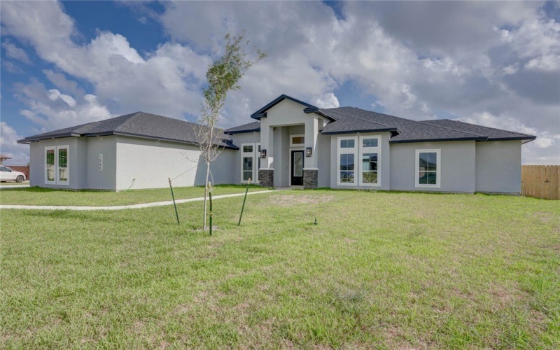 1365 Whitehand Court, Corpus Christi, TX 78415, 5 Bedrooms Bedrooms, ,3 BathroomsBathrooms,Residential,For Sale,1365 Whitehand Court,457689