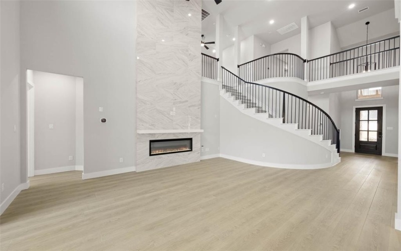 1403 Heron Street, Mansfield, TX 76063, 5 Bedrooms Bedrooms, ,5 BathroomsBathrooms,Residential,For Sale,1403 Heron Street,0,20979378
