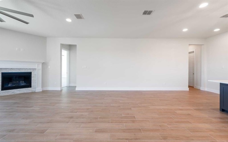 248 Woodoat Road, Waxahachie, TX 75165, 4 Bedrooms Bedrooms, ,3 BathroomsBathrooms,Residential,For Sale,248 Woodoat Road,0,20979429