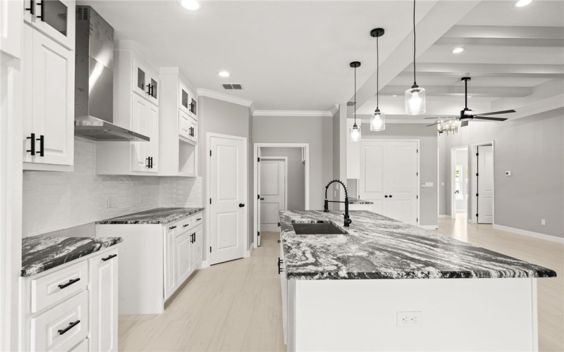 106 Traditions Drive, Rockport, TX 78382, 5 Bedrooms Bedrooms, ,3 BathroomsBathrooms,Residential,For Sale,106 Traditions Drive,457691