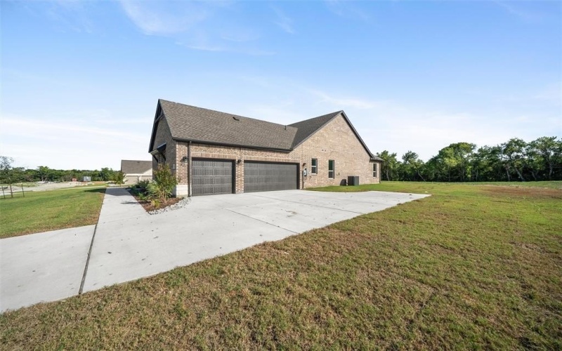 407 Indian Creek Road, Van Alstyne, TX 75495, 3 Habitaciones Habitaciones , ,3 BañosBaños,Residential,En Venta,407 Indian Creek Road,0,20979510