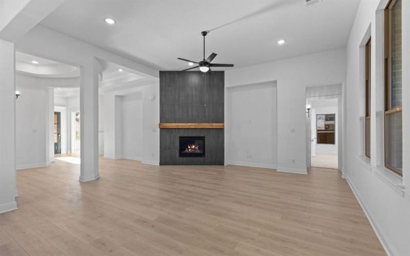 905 Mumms Field Drive, Fort Worth, TX 76247, 3 Bedrooms Bedrooms, ,2 BathroomsBathrooms,Residential,For Sale,905 Mumms Field Drive,0,20978629