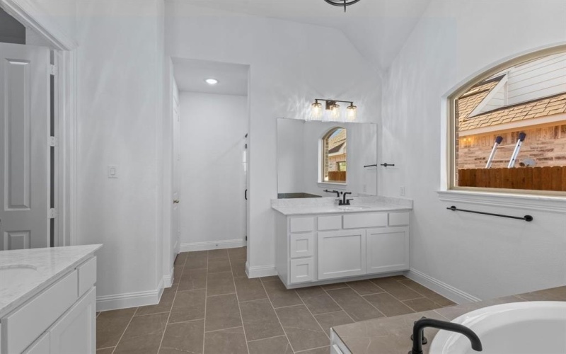 905 Mumms Field Drive, Fort Worth, TX 76247, 3 Bedrooms Bedrooms, ,2 BathroomsBathrooms,Residential,For Sale,905 Mumms Field Drive,0,20978629