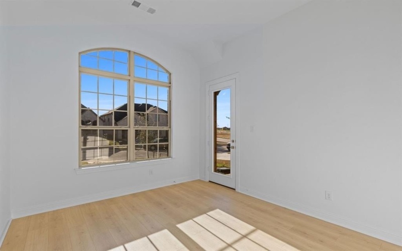 905 Mumms Field Drive, Fort Worth, TX 76247, 3 Bedrooms Bedrooms, ,2 BathroomsBathrooms,Residential,For Sale,905 Mumms Field Drive,0,20978629