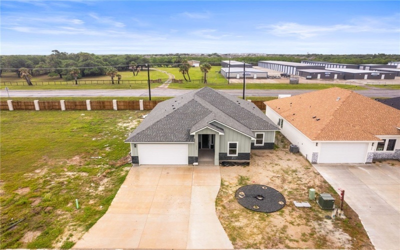 113 Traditions Drive, Rockport, TX 78382, 4 Bedrooms Bedrooms, ,3 BathroomsBathrooms,Residential,For Sale,113 Traditions Drive,457704