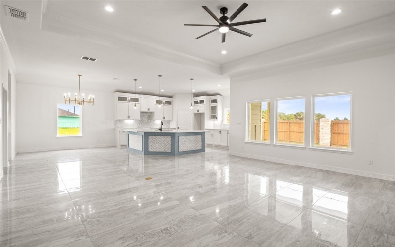 113 Traditions Drive, Rockport, TX 78382, 4 Bedrooms Bedrooms, ,3 BathroomsBathrooms,Residential,For Sale,113 Traditions Drive,457704