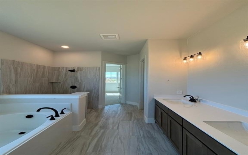 2325 Quartz Street, Krum, TX 76249, 4 Bedrooms Bedrooms, ,3 BathroomsBathrooms,Residential,For Sale,2325 Quartz Street,20978748