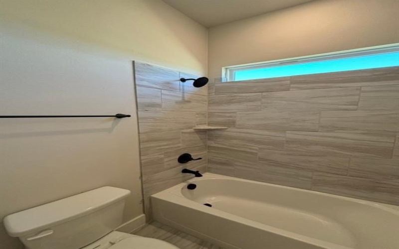 2325 Quartz Street, Krum, TX 76249, 4 Bedrooms Bedrooms, ,3 BathroomsBathrooms,Residential,For Sale,2325 Quartz Street,20978748