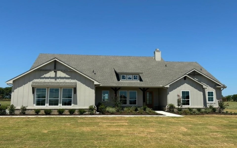 2325 Quartz Street, Krum, TX 76249, 4 Bedrooms Bedrooms, ,3 BathroomsBathrooms,Residential,For Sale,2325 Quartz Street,20978748