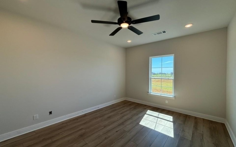 2325 Quartz Street, Krum, TX 76249, 4 Bedrooms Bedrooms, ,3 BathroomsBathrooms,Residential,For Sale,2325 Quartz Street,20978748