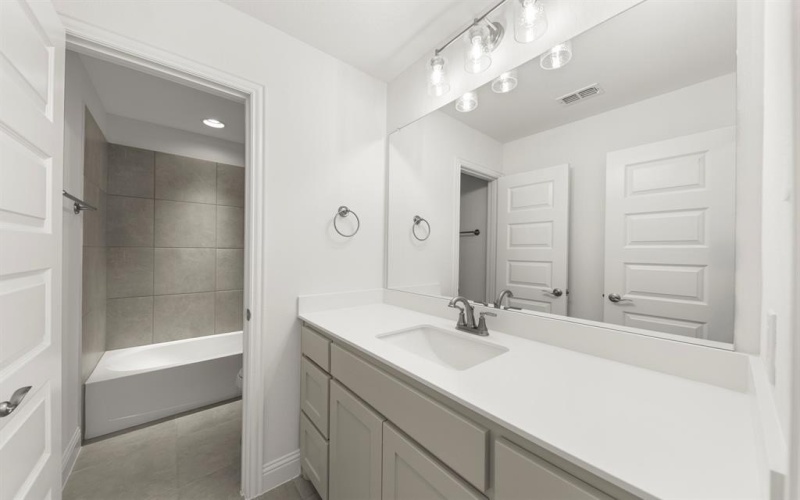 3917 Windmere Drive, Rowlett, TX 75088, 5 Habitaciones Habitaciones , ,5 BañosBaños,Residential,En Venta,3917 Windmere Drive,0,20978755