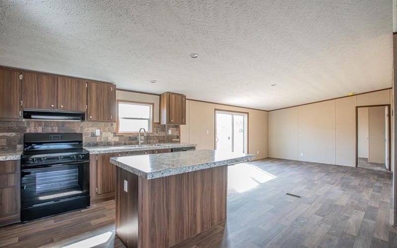 109 Draven Drive, Springtown, TX 76082, 4 Bedrooms Bedrooms, ,2 BathroomsBathrooms,Residential,For Sale,109 Draven Drive,20978835