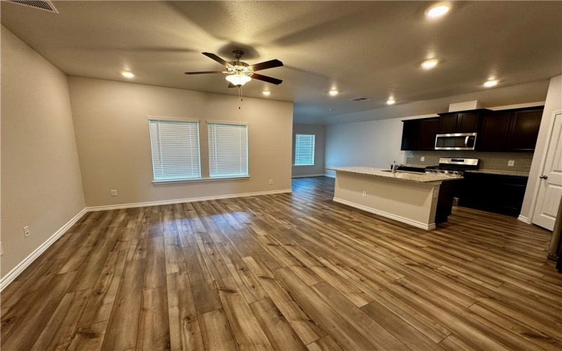 2614 Fitch Price Way, Corpus Christi, TX 78415, 4 Habitaciones Habitaciones , ,2 BañosBaños,Residential,En Venta,2614 Fitch Price Way,451848