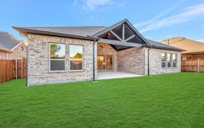 5675 Taylor Trail, Arlington, TX 76017, 4 Habitaciones Habitaciones , ,3 BañosBaños,Residential,En Venta,5675 Taylor Trail,0,20980160