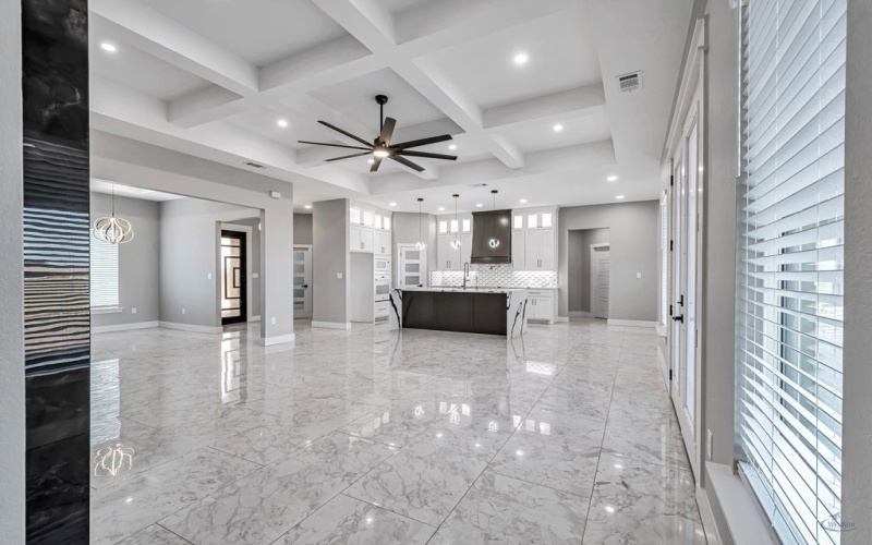 2102 S County Rd 1059, Midland, TX 79706, 4 Bedrooms Bedrooms, ,3 BathroomsBathrooms,Residential,For Sale,2102 S County Rd 1059,50083215