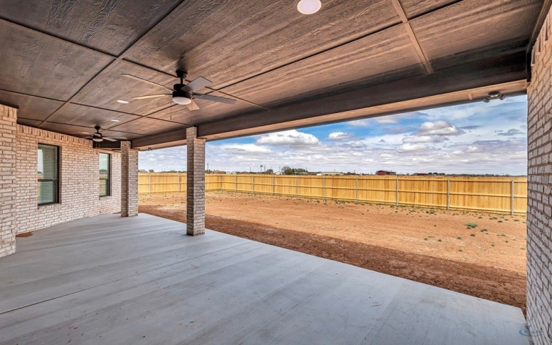 2102 S County Rd 1059, Midland, TX 79706, 4 Bedrooms Bedrooms, ,3 BathroomsBathrooms,Residential,For Sale,2102 S County Rd 1059,50083215