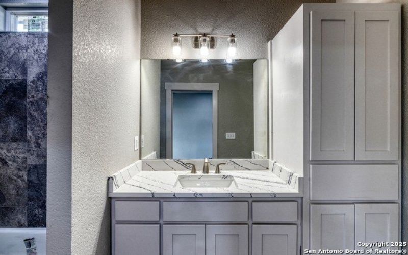 121 CR 367, Uvalde, TX 78801, 4 Habitaciones Habitaciones , ,3 BañosBaños,Residential,En Venta,121 CR 367,1878488