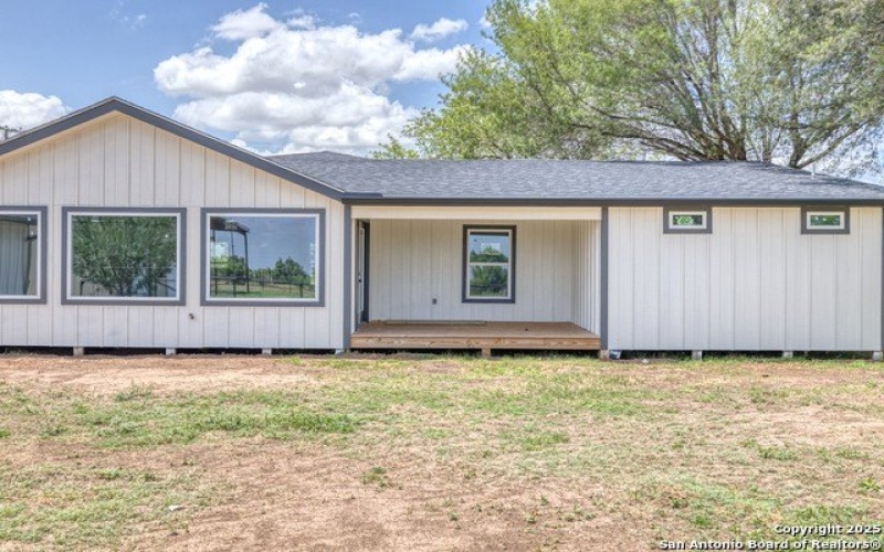 121 CR 367, Uvalde, TX 78801, 4 Habitaciones Habitaciones , ,3 BañosBaños,Residential,En Venta,121 CR 367,1878488