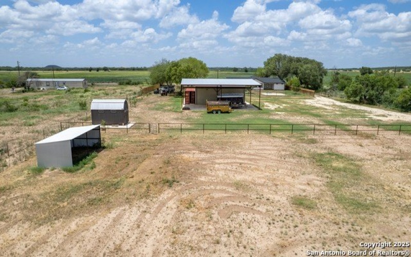 121 CR 367, Uvalde, TX 78801, 4 Habitaciones Habitaciones , ,3 BañosBaños,Residential,En Venta,121 CR 367,1878488