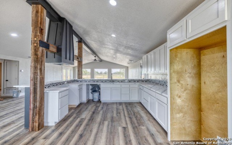 121 CR 367, Uvalde, TX 78801, 4 Habitaciones Habitaciones , ,3 BañosBaños,Residential,En Venta,121 CR 367,1878488