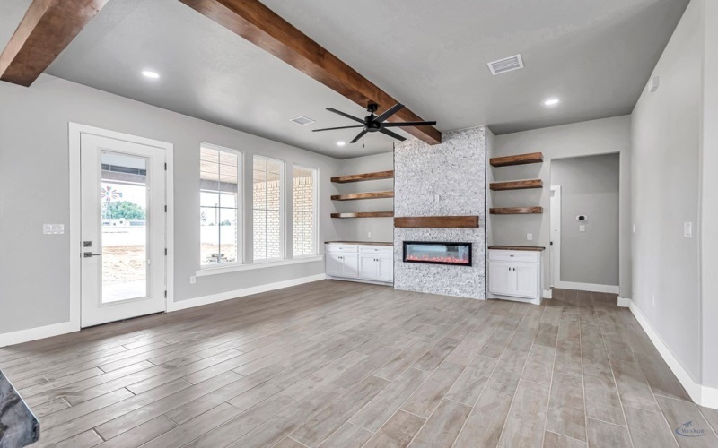 10801 W County Rd 142, Midland, TX 79706, 4 Bedrooms Bedrooms, ,2 BathroomsBathrooms,Residential,For Sale,10801 W County Rd 142,50083247