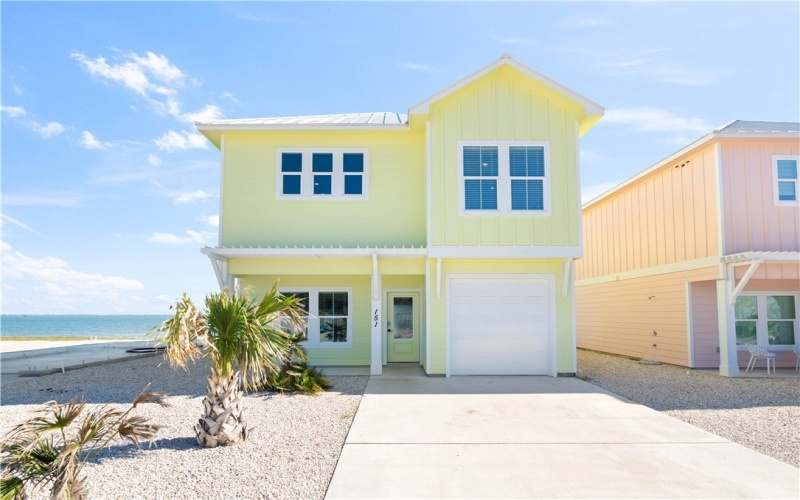 151 Seven Palms Drive, Fulton, TX 78358, 4 Habitaciones Habitaciones , ,2 BañosBaños,Residential,En Venta,151 Seven Palms Drive,0,451865
