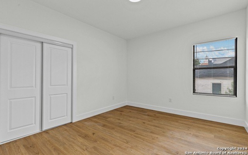 706 Martin Luther King Dr #101, San Antonio, TX 78203, 3 Habitaciones Habitaciones , ,2 BañosBaños,Residential,En Venta,706 Martin Luther King Dr,1878542