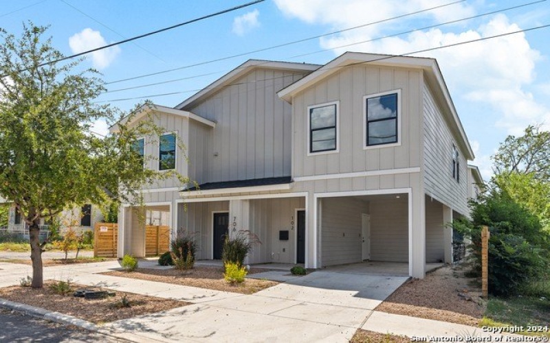 706 Martin Luther King Dr #101, San Antonio, TX 78203, 3 Habitaciones Habitaciones , ,2 BañosBaños,Residential,En Venta,706 Martin Luther King Dr,1878542