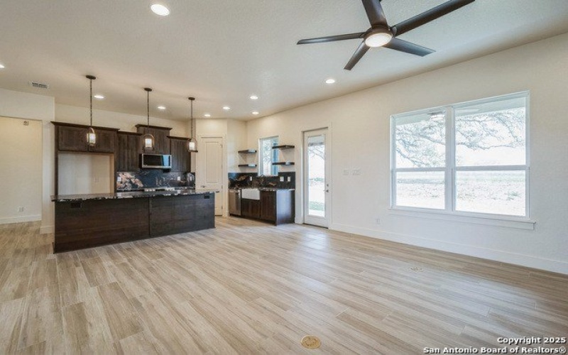313 Firewheel Loop, Floresville, TX 78114, 3 Bedrooms Bedrooms, ,2 BathroomsBathrooms,Residential,For Sale,313 Firewheel Loop,1878672