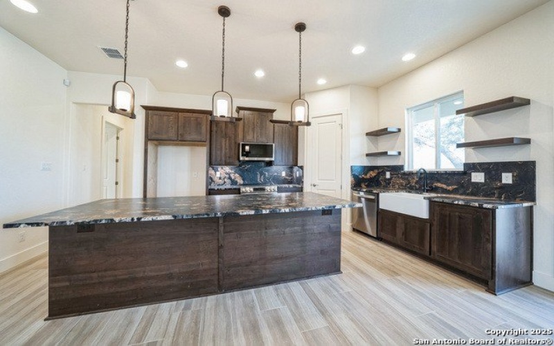 313 Firewheel Loop, Floresville, TX 78114, 3 Bedrooms Bedrooms, ,2 BathroomsBathrooms,Residential,For Sale,313 Firewheel Loop,1878672
