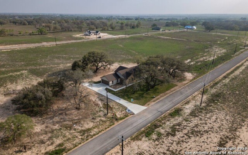 313 Firewheel Loop, Floresville, TX 78114, 3 Bedrooms Bedrooms, ,2 BathroomsBathrooms,Residential,For Sale,313 Firewheel Loop,1878672