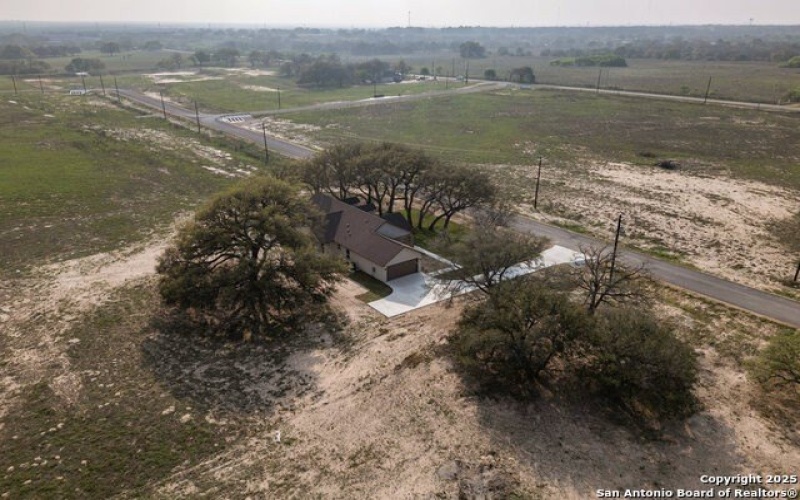 313 Firewheel Loop, Floresville, TX 78114, 3 Bedrooms Bedrooms, ,2 BathroomsBathrooms,Residential,For Sale,313 Firewheel Loop,1878672