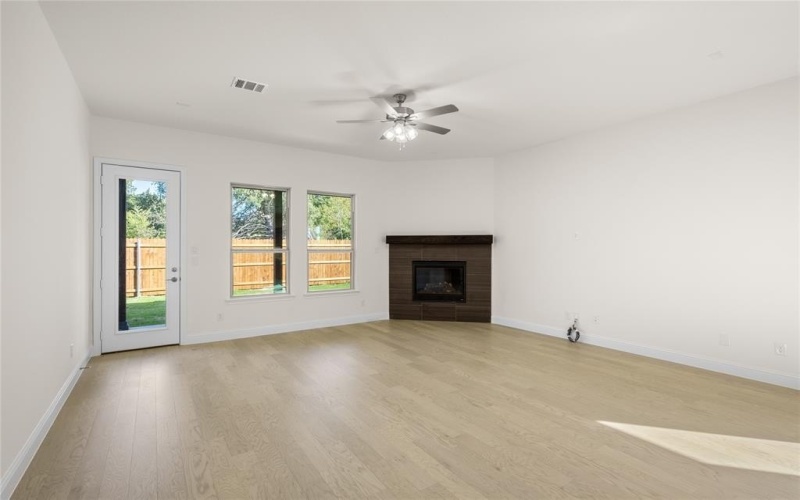 2332 High Plain Lane, Waxahachie, TX 75167, 4 Bedrooms Bedrooms, ,3 BathroomsBathrooms,Residential,For Sale,2332 High Plain Lane,20979653