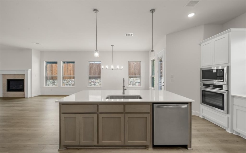 424 Lamb Lane, Waxahachie, TX 75167, 3 Bedrooms Bedrooms, ,2 BathroomsBathrooms,Residential,For Sale,424 Lamb Lane,20979775