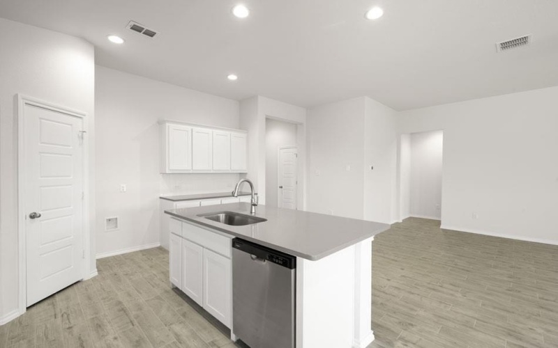 313 Comanche, Cleburne, TX 76033, 4 Habitaciones Habitaciones , ,2 BañosBaños,Residential,En Venta,313 Comanche,0,20979804