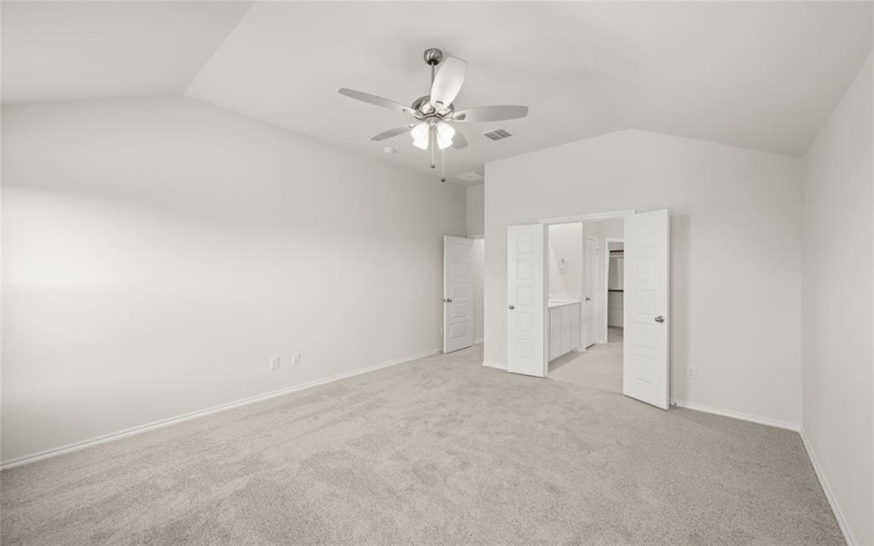313 Comanche, Cleburne, TX 76033, 4 Habitaciones Habitaciones , ,2 BañosBaños,Residential,En Venta,313 Comanche,0,20979804