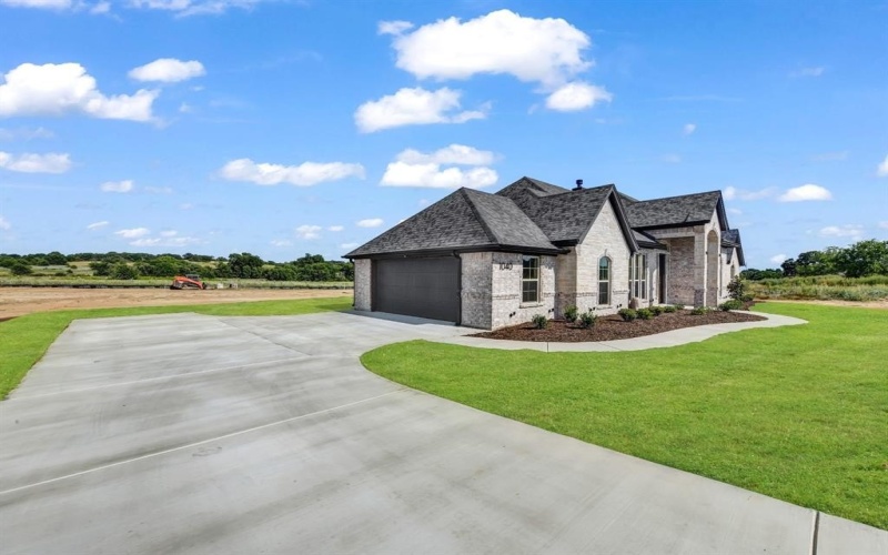 1040 Arbor Vista Drive, Azle, TX 76020, 4 Habitaciones Habitaciones , ,2 BañosBaños,Residential,En Venta,1040 Arbor Vista Drive,0,20979887