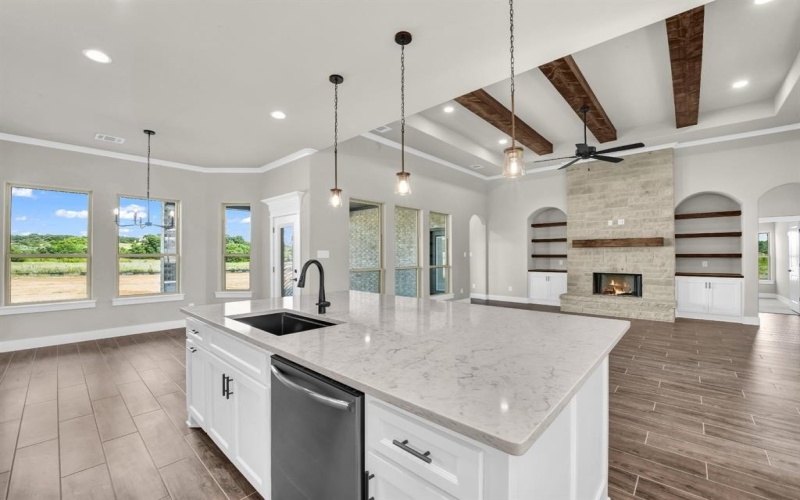 1040 Arbor Vista Drive, Azle, TX 76020, 4 Habitaciones Habitaciones , ,2 BañosBaños,Residential,En Venta,1040 Arbor Vista Drive,0,20979887