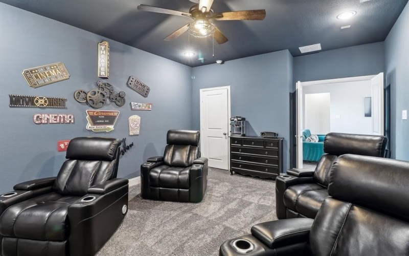616 Windy Ridge Lane, Rockwall, TX 75087, 5 Habitaciones Habitaciones , ,5 BañosBaños,Residential,En Venta,616 Windy Ridge Lane,20808743