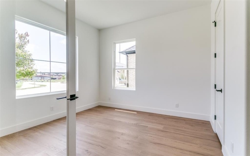2315 Bussey Drive, Irving, TX 75062, 5 Habitaciones Habitaciones , ,3 BañosBaños,Residential,En Venta,2315 Bussey Drive,20962920
