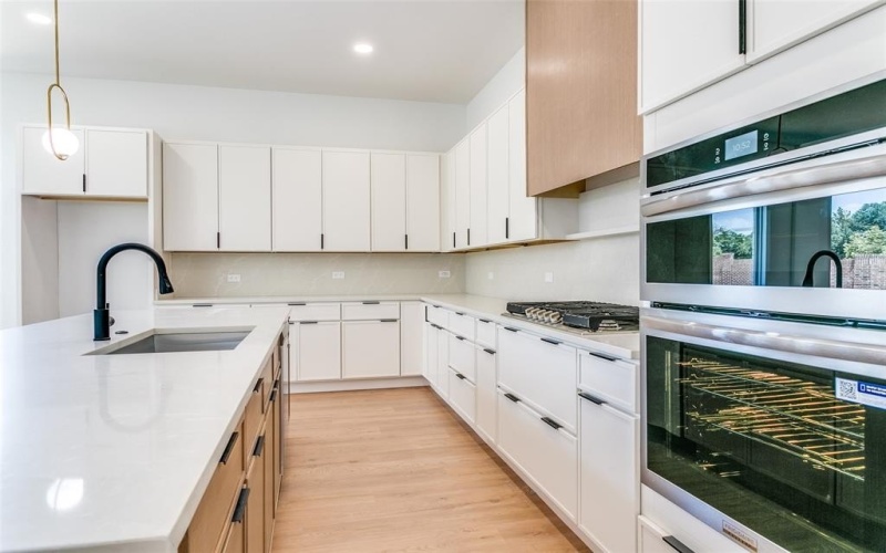 2315 Bussey Drive, Irving, TX 75062, 5 Habitaciones Habitaciones , ,3 BañosBaños,Residential,En Venta,2315 Bussey Drive,20962920