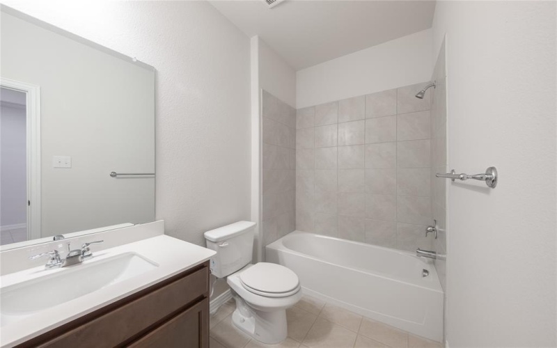848 Jacquelyn Drive, Little Elm, TX 75068, 5 Bedrooms Bedrooms, ,3 BathroomsBathrooms,Residential,For Sale,848 Jacquelyn Drive,0,20980076