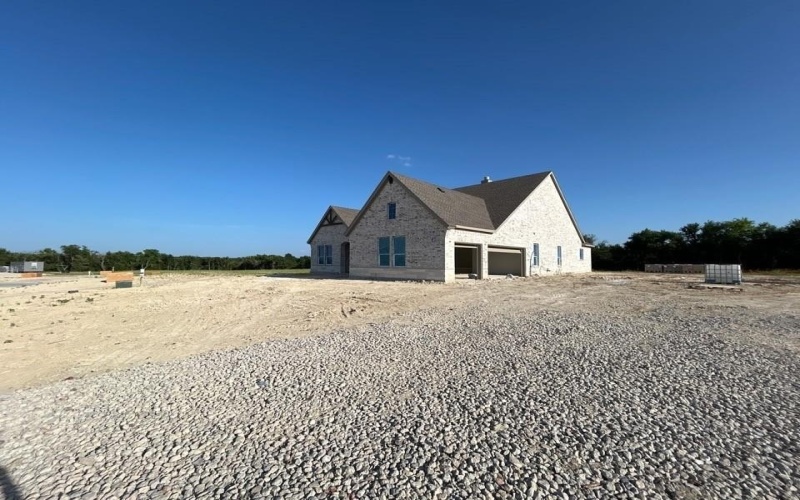 409 Indian Creek Road, Van Alstyne, TX 75495, 4 Bedrooms Bedrooms, ,3 BathroomsBathrooms,Residential,For Sale,409 Indian Creek Road,20980114