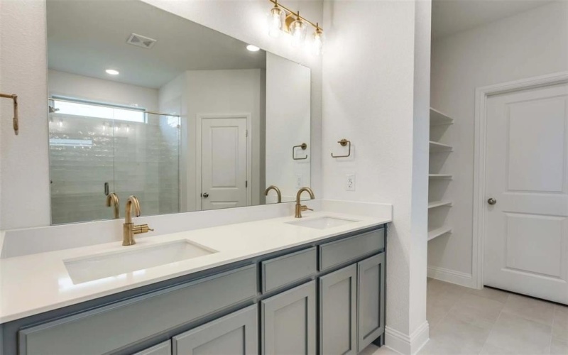 500 Lakeway Lane, Justin, TX 76247, 3 Habitaciones Habitaciones , ,2 BañosBaños,Residential,En Venta,500 Lakeway Lane,20980327