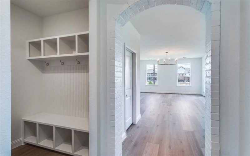 304 Ridge Drive, Justin, TX 76247, 3 Habitaciones Habitaciones , ,2 BañosBaños,Residential,En Venta,304 Ridge Drive,20980335