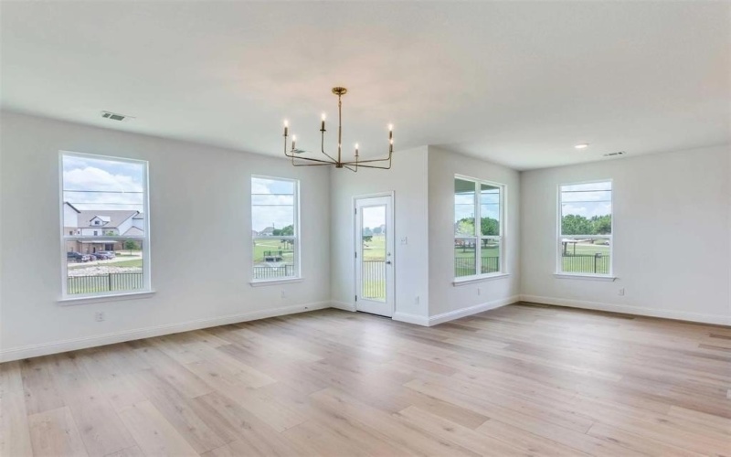 304 Ridge Drive, Justin, TX 76247, 3 Habitaciones Habitaciones , ,2 BañosBaños,Residential,En Venta,304 Ridge Drive,20980335