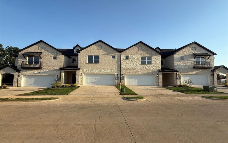 120 Homes Drive, Grand Prairie, TX 75050, 3 Habitaciones Habitaciones , ,2 BañosBaños,Residential,En Venta,120 Homes Drive,0,20977290