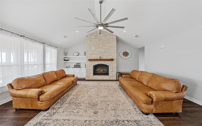 9218 Fm 545, Blue Ridge, TX 75424, 5 Bedrooms Bedrooms, ,3 BathroomsBathrooms,Residential,For Sale,9218 Fm 545,20977936